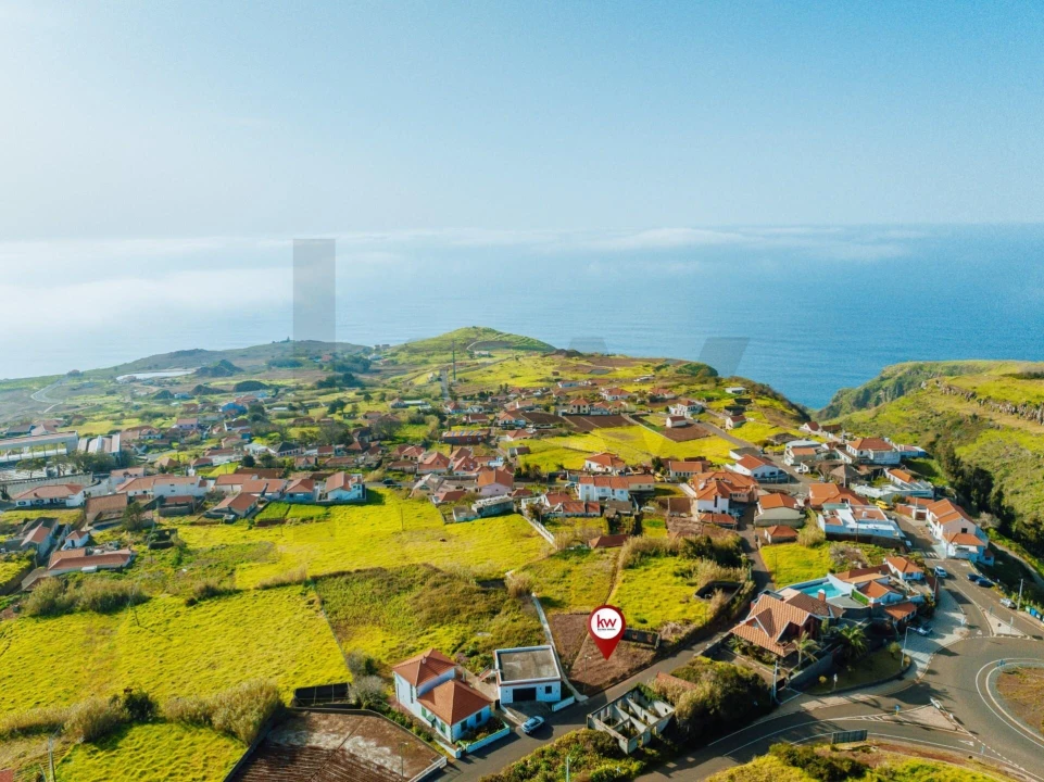 Terreno para Venda em Ponta do Pargo Foto 1