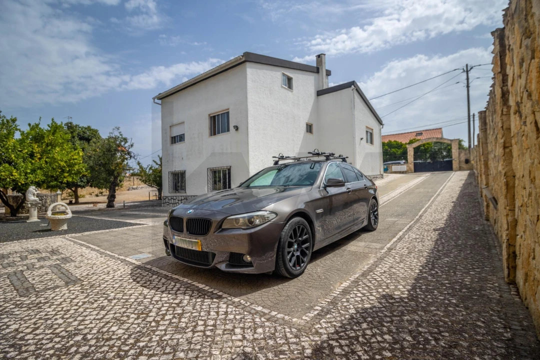 Moradia T4 para Venda em Fernao Ferro Foto 2