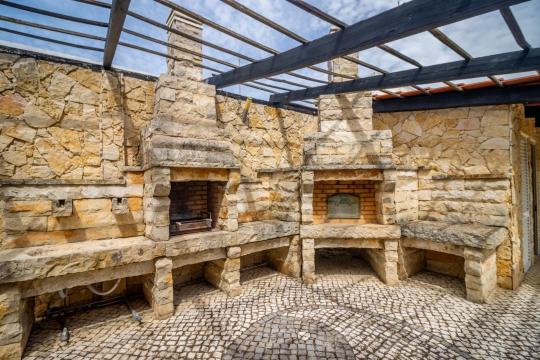 Moradia T4 para Venda em Fernao Ferro Foto 6