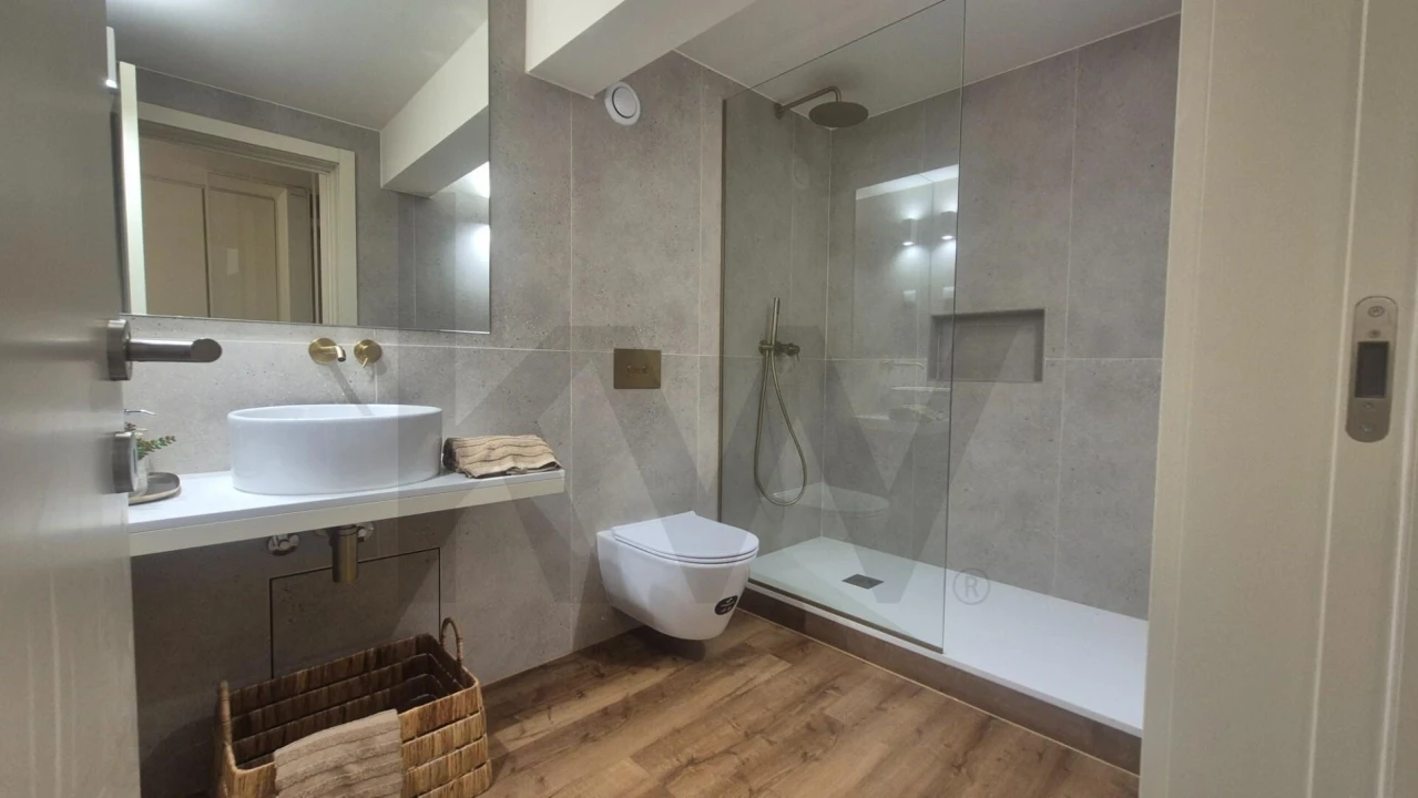 Apartamento T2 para Venda em Bonfim Foto 17