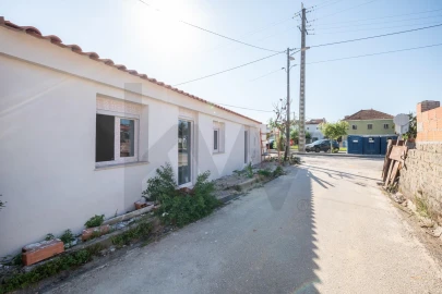 Moradia T2 para Venda em Sebal e Belide
