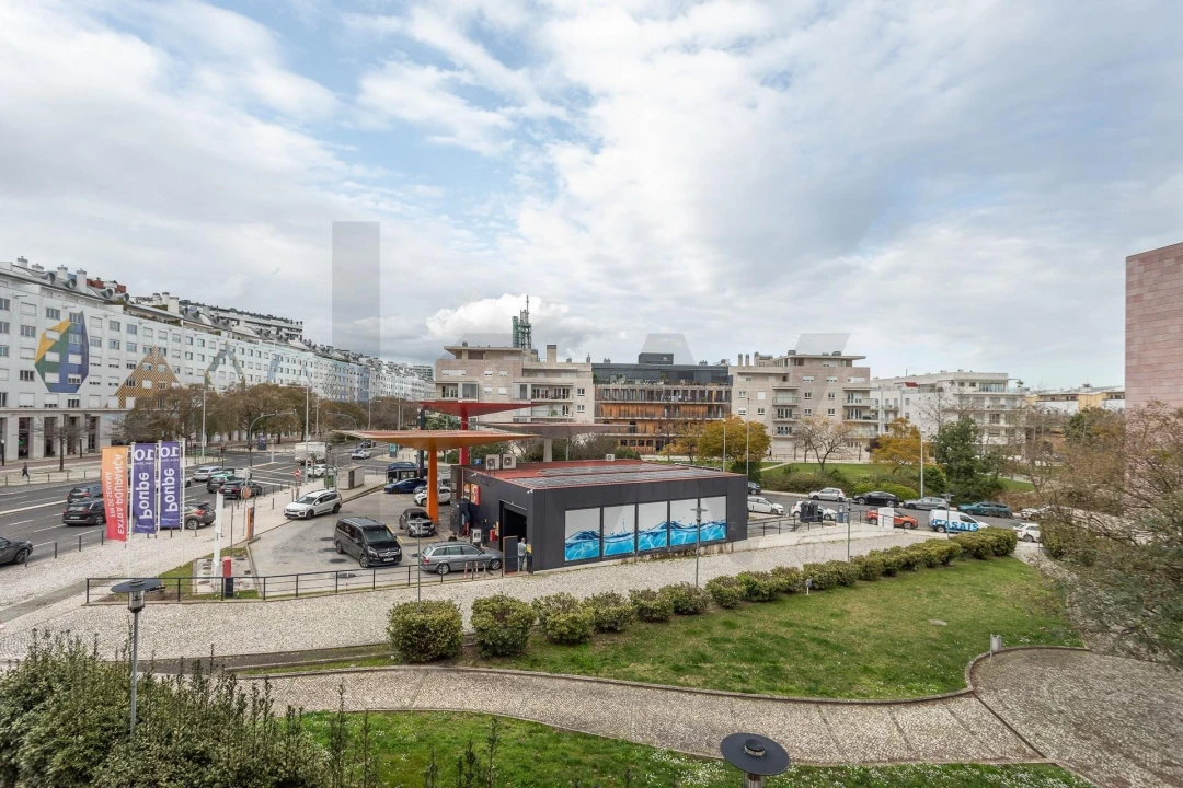 Apartamento T1 para Arrendamento em Parque das Nações Foto 21