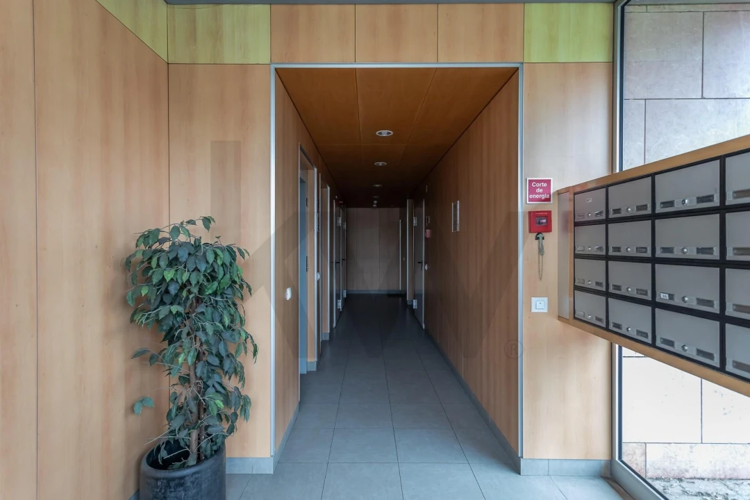 Apartamento T1 para Arrendamento em Parque das Nações Foto 20