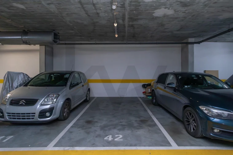 Apartamento T1 para Arrendamento em Parque das Nações Foto 18