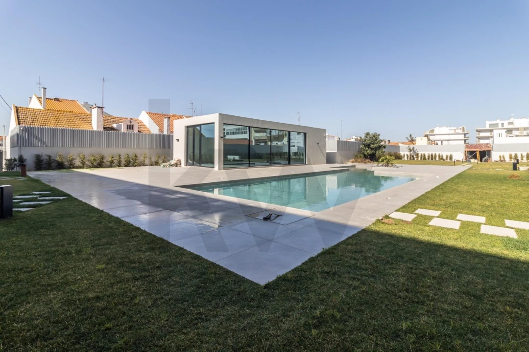 Apartamento T2 para Arrendamento em Alcochete Foto 13