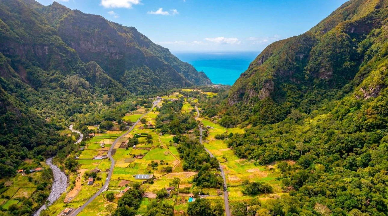 Terreno para Venda em Seixal Foto 12