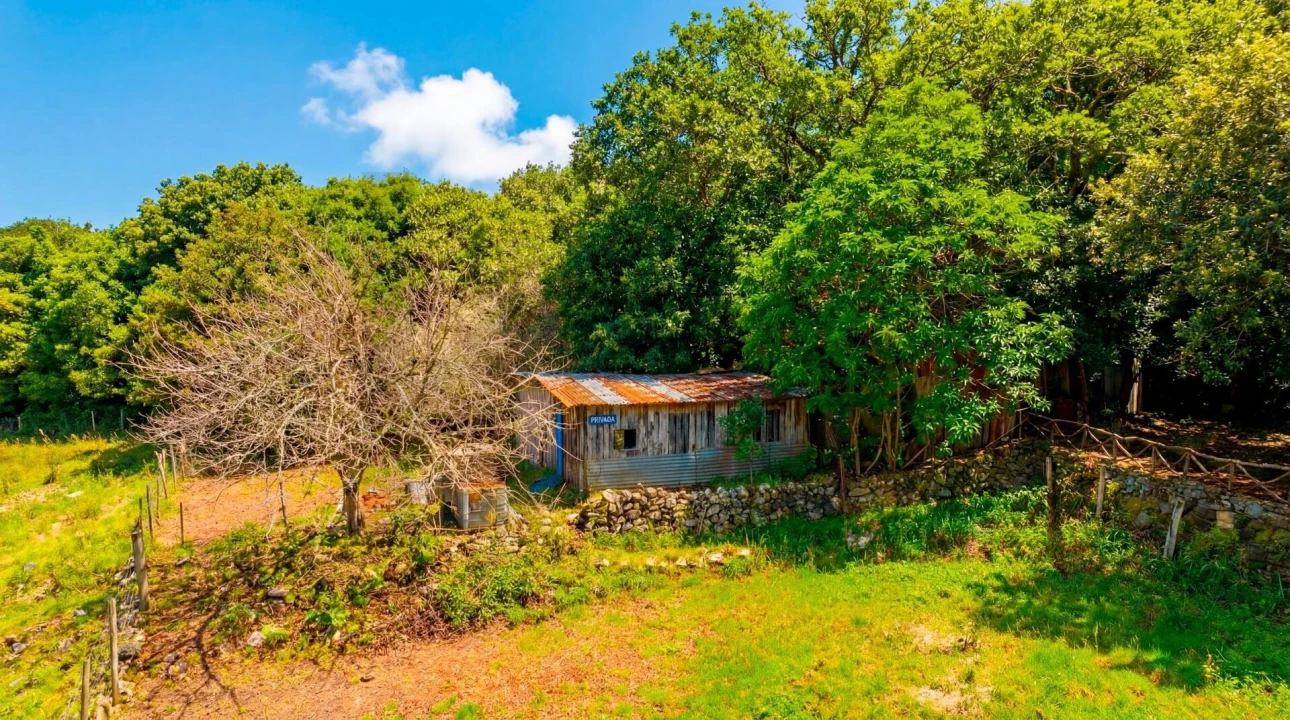 Terreno para Venda em Seixal Foto 1