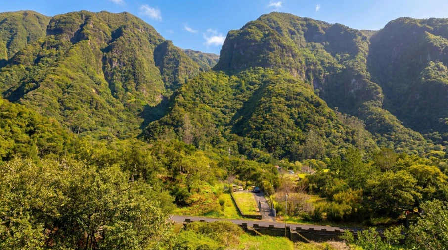 Terreno para Venda em Seixal Foto 6
