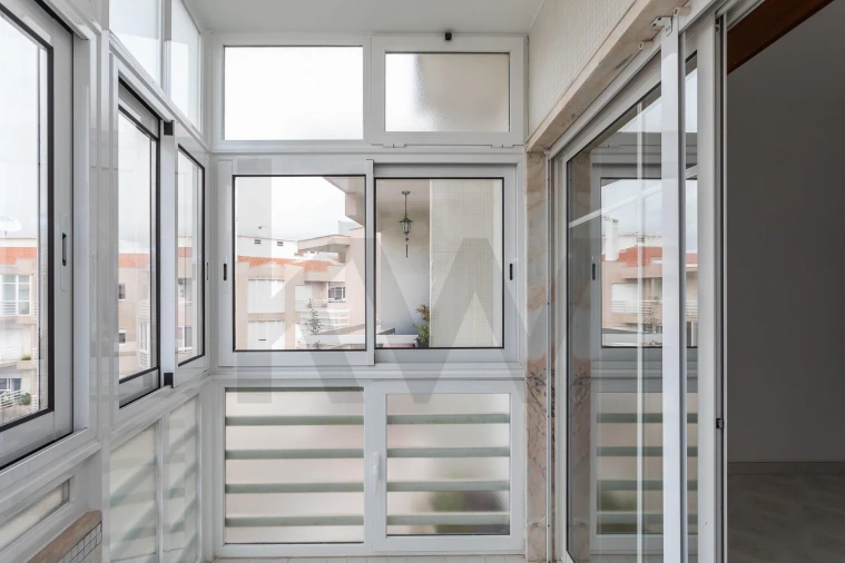 Apartamento T2 para Venda em Costa da Caparica Foto 8