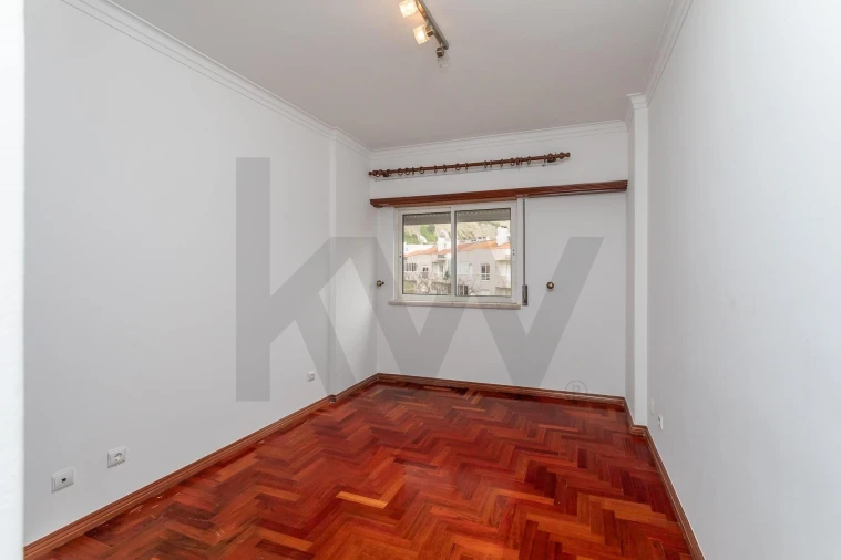 Apartamento T2 para Venda em Costa da Caparica Foto 20