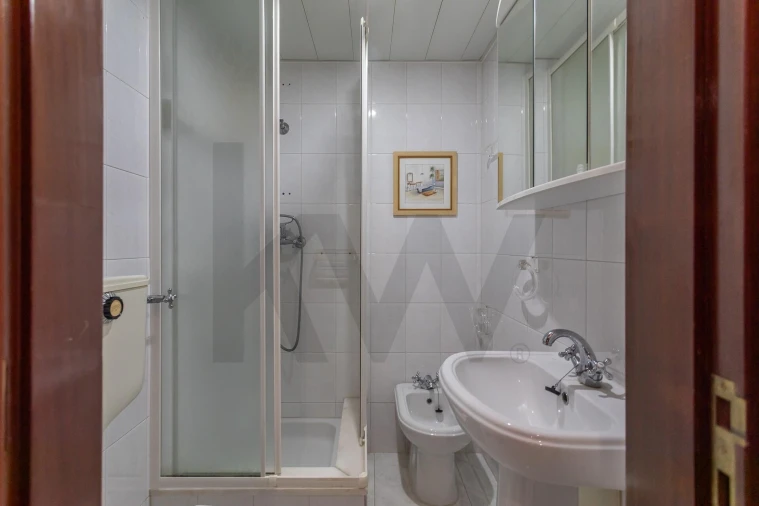 Apartamento T2 para Venda em Costa da Caparica Foto 21