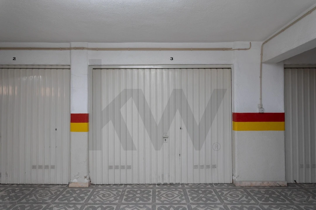 Apartamento T2 para Venda em Costa da Caparica Foto 30