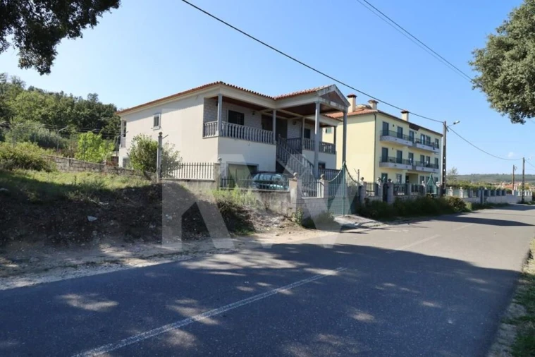 Moradia T7 para Venda em Côja e Barril de Alva Foto 10