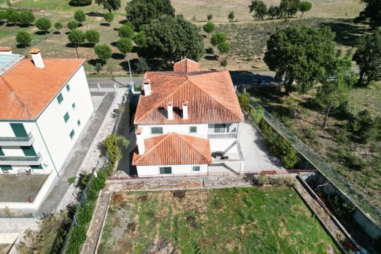 Moradia T7 para Venda em Côja e Barril de Alva Foto 9