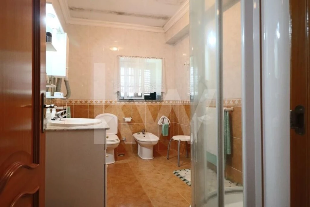 Moradia T7 para Venda em Côja e Barril de Alva Foto 32