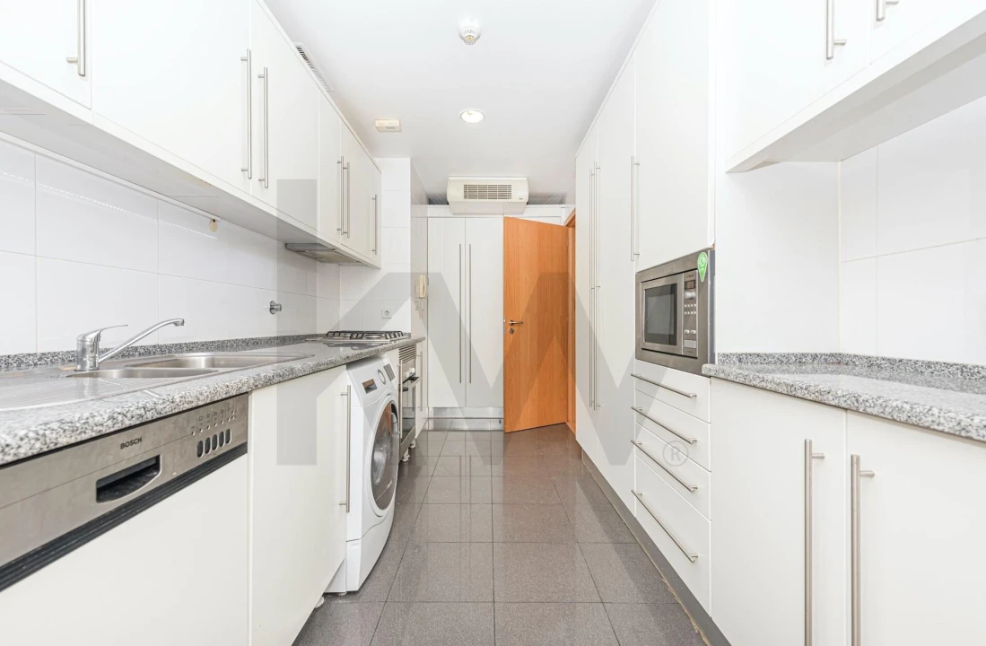 Apartamento T2 para Venda em Parque das Nações Foto 12