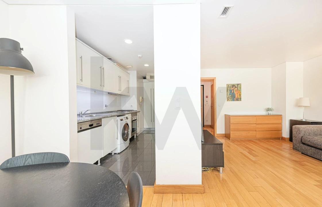 Apartamento T2 para Venda em Parque das Nações Foto 11