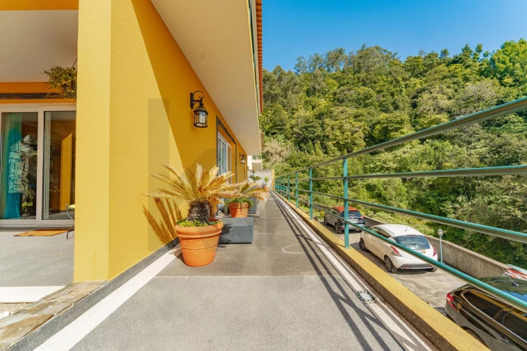 Moradia T3 para Venda em São Gonçalo Foto 22