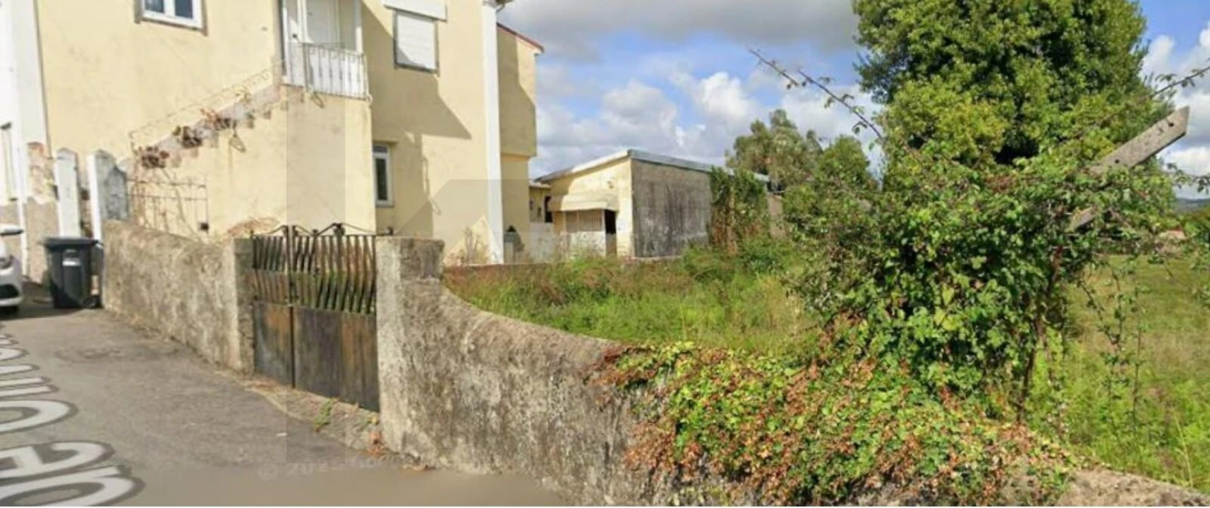 Terreno para Venda em São João da Madeira Foto 3