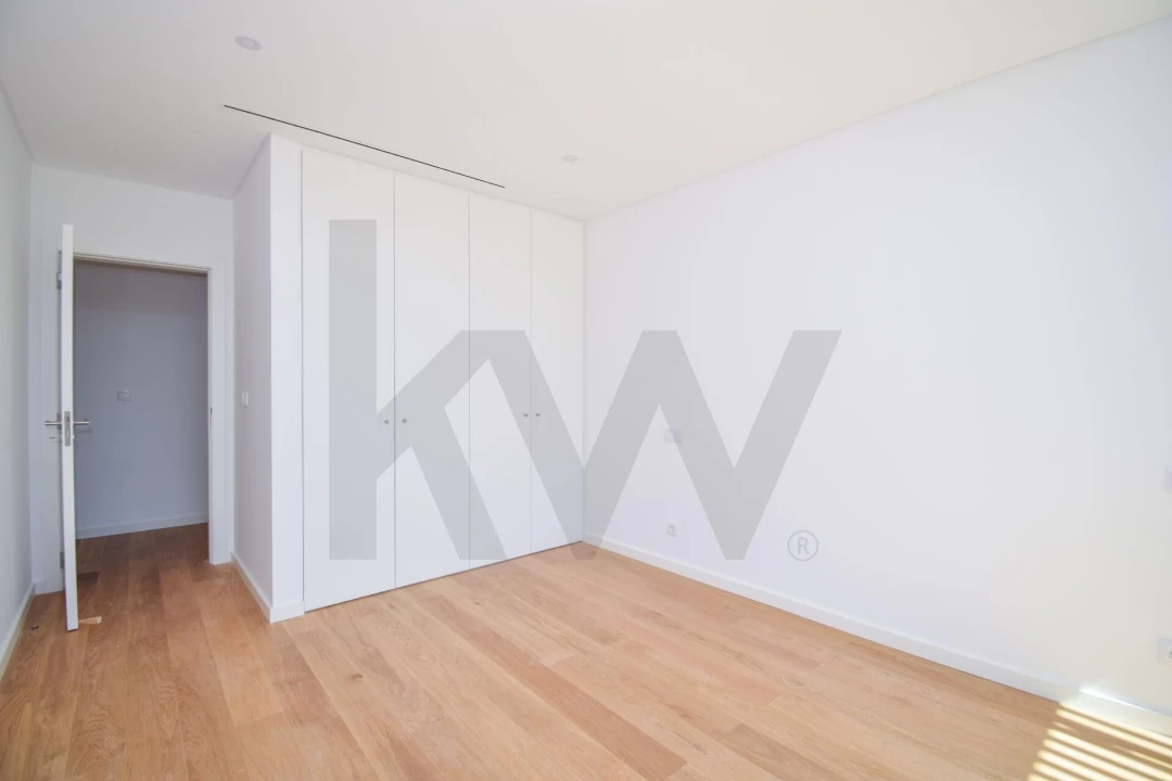 Moradia T5 para Venda em Barcarena Foto 21