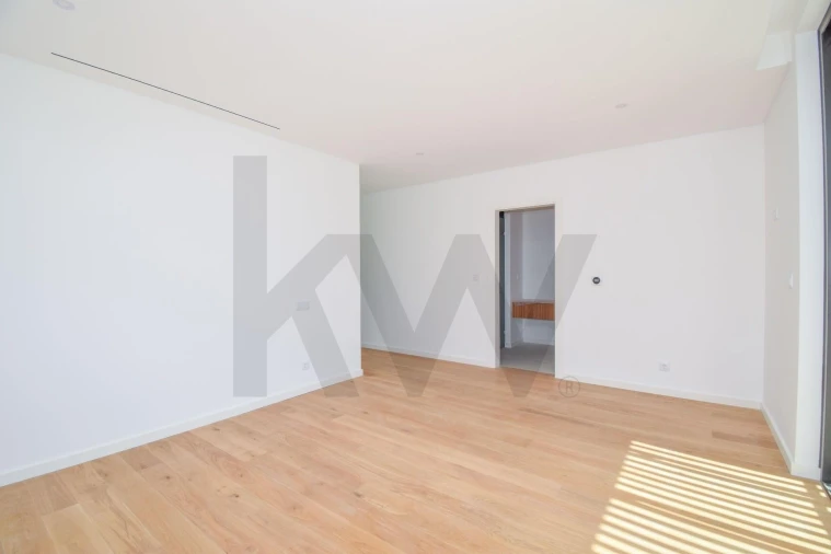 Moradia T5 para Venda em Barcarena Foto 32