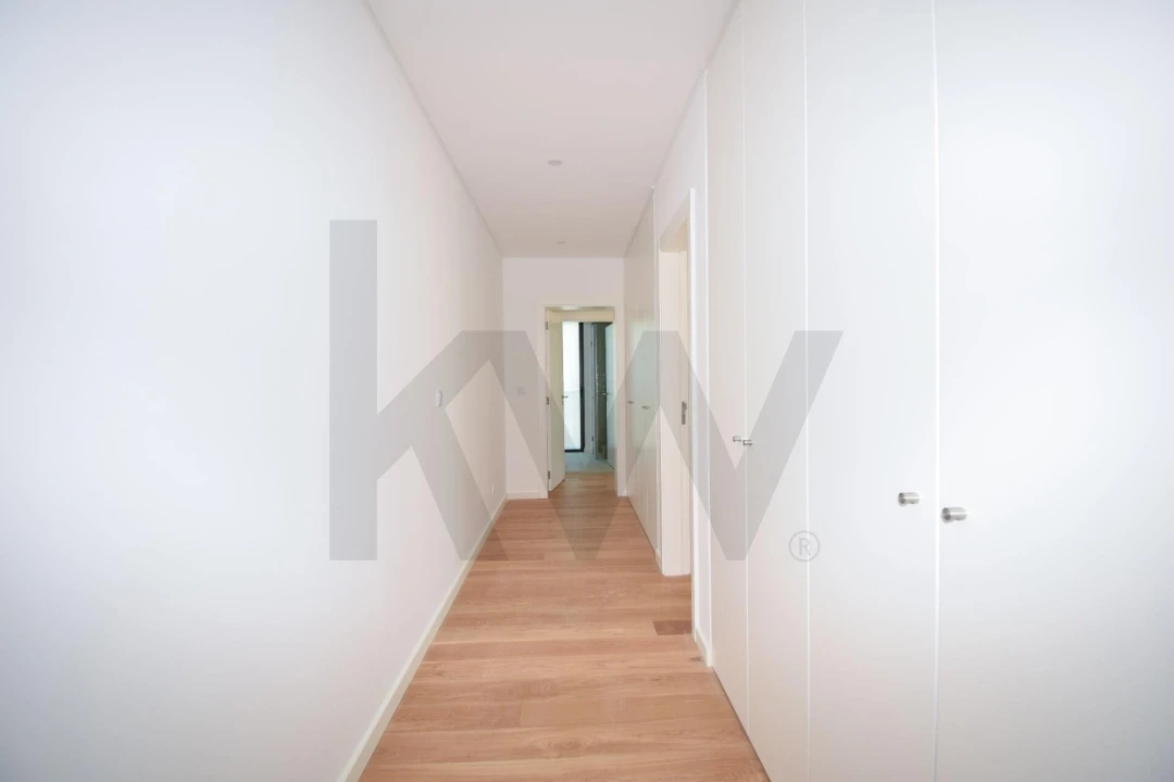 Moradia T5 para Venda em Barcarena Foto 28