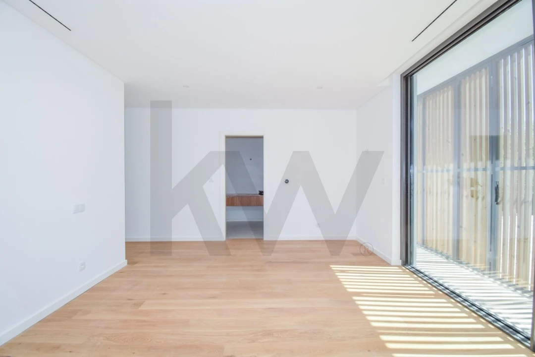 Moradia T5 para Venda em Barcarena Foto 31