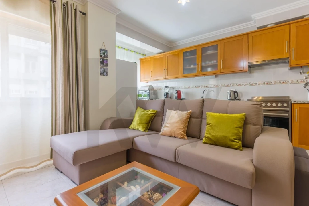 Apartamento T1 para Venda em Moita Foto 9