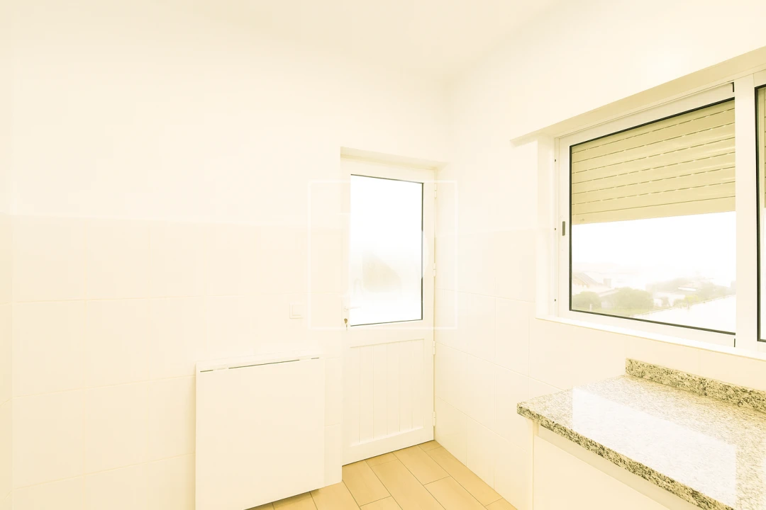 Moradia T3 para Venda em São Pedro Foto 4