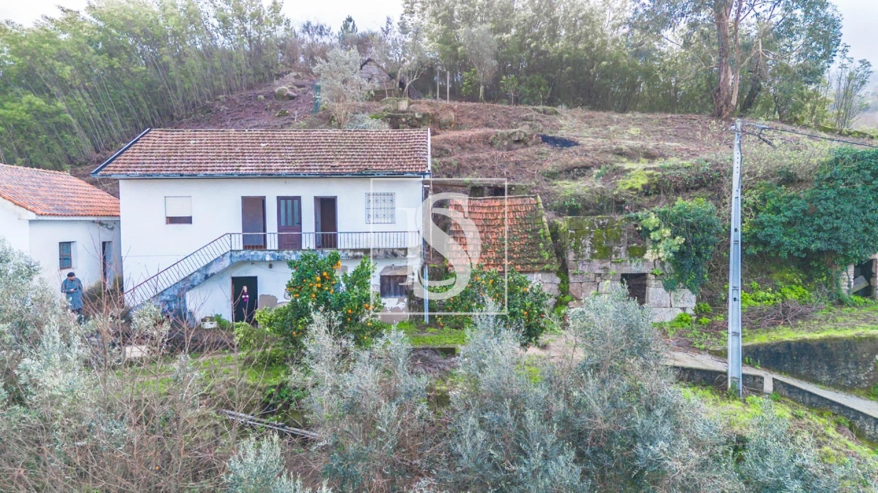 Moradia T3 para Venda em Gouveia (São Simão) Foto 1