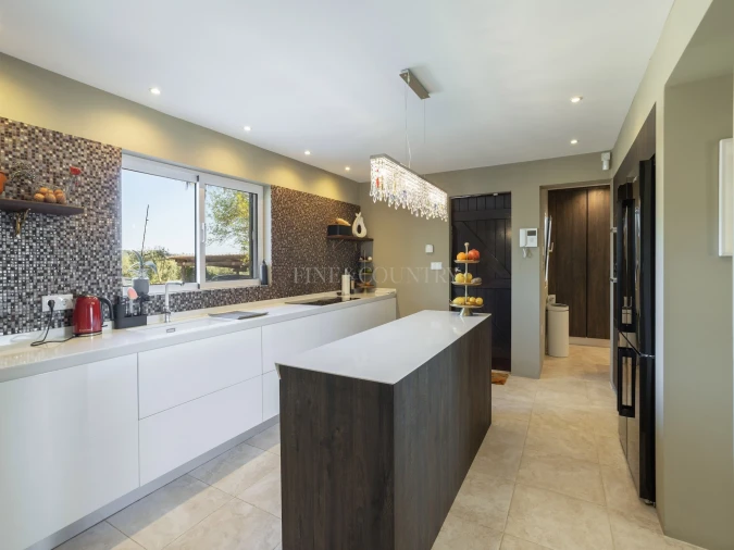 Moradia T5 para Venda em Olhão Foto 14