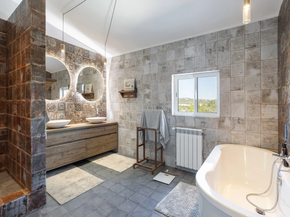 Moradia T5 para Venda em Olhão Foto 26