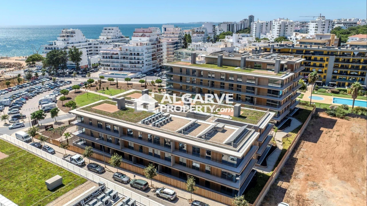 Apartamento T4 para Venda em Quarteira Foto 25