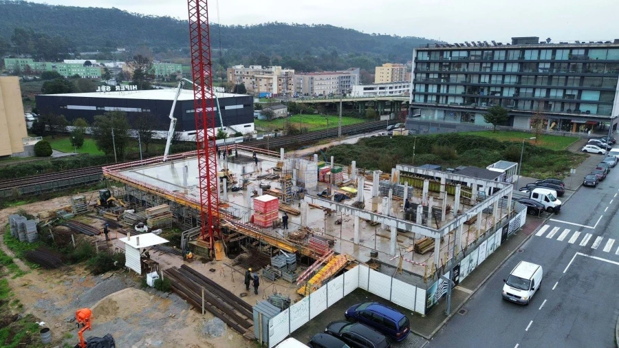 Apartamento T3 para Venda em Valongo Foto 17