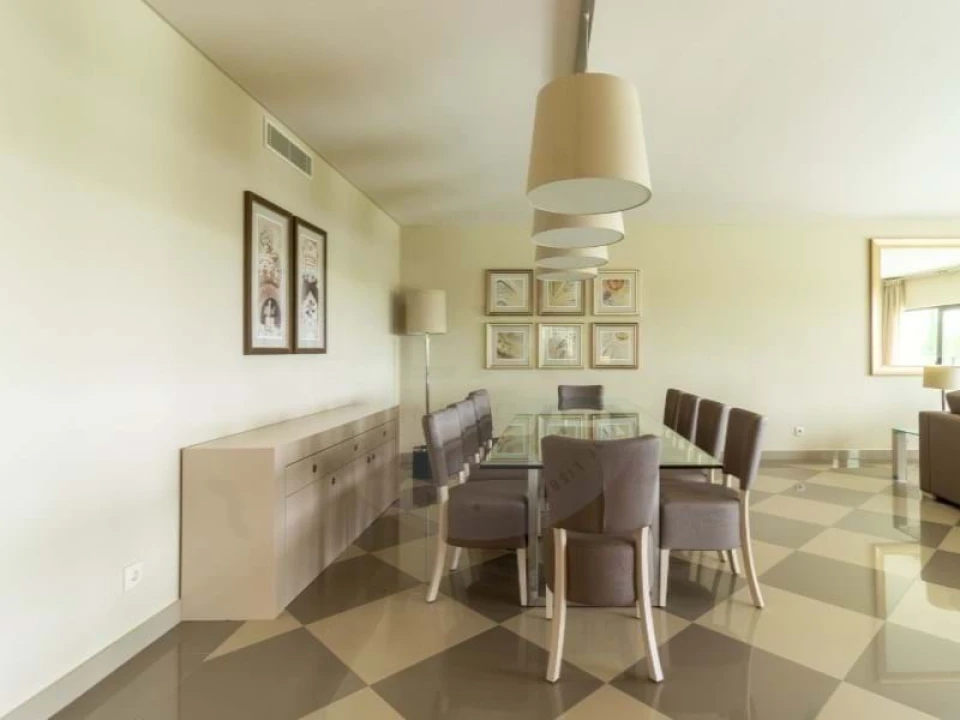 Apartamento T3 para Venda em Agualva e Mira-Sintra Foto 3