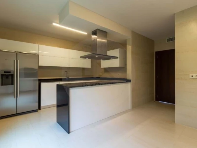 Apartamento T3 para Venda em Agualva e Mira-Sintra Foto 8