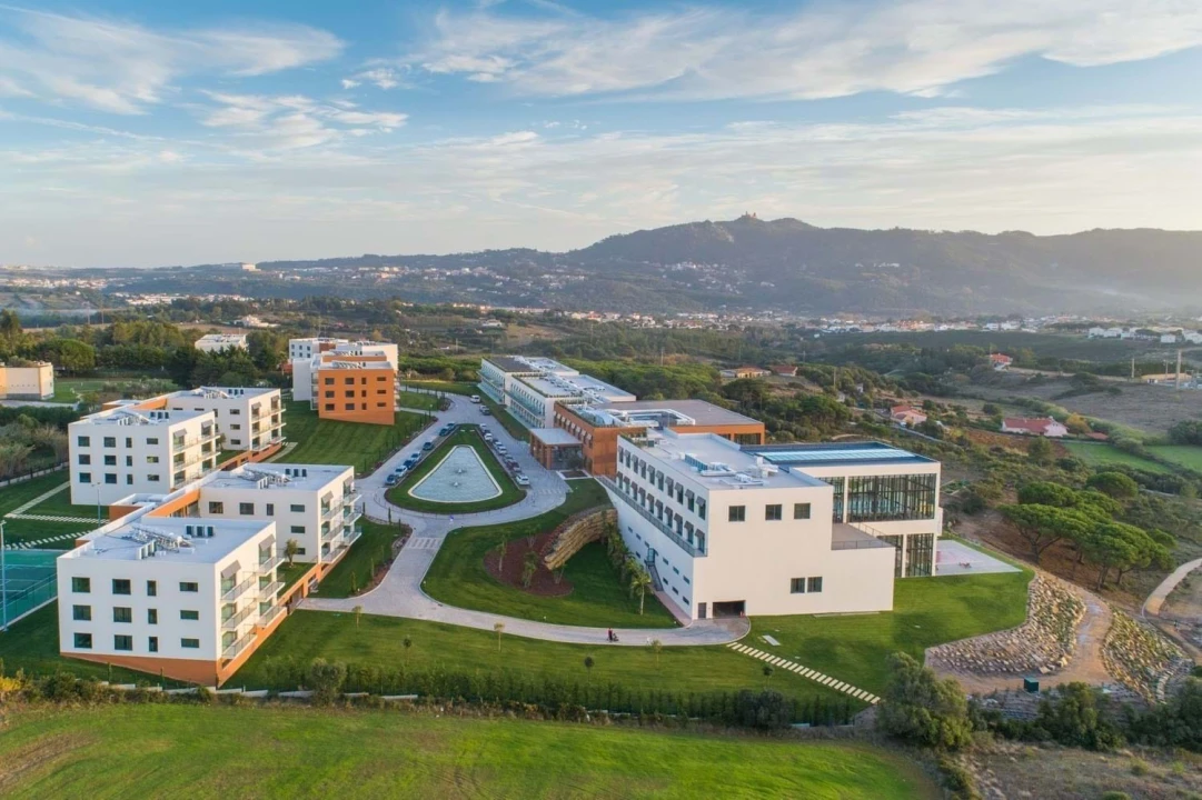 Apartamento T3 para Venda em Agualva e Mira-Sintra Foto 24