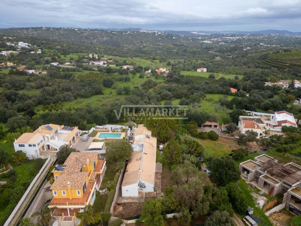 Quinta T3 para Venda em Boliqueime Foto 25