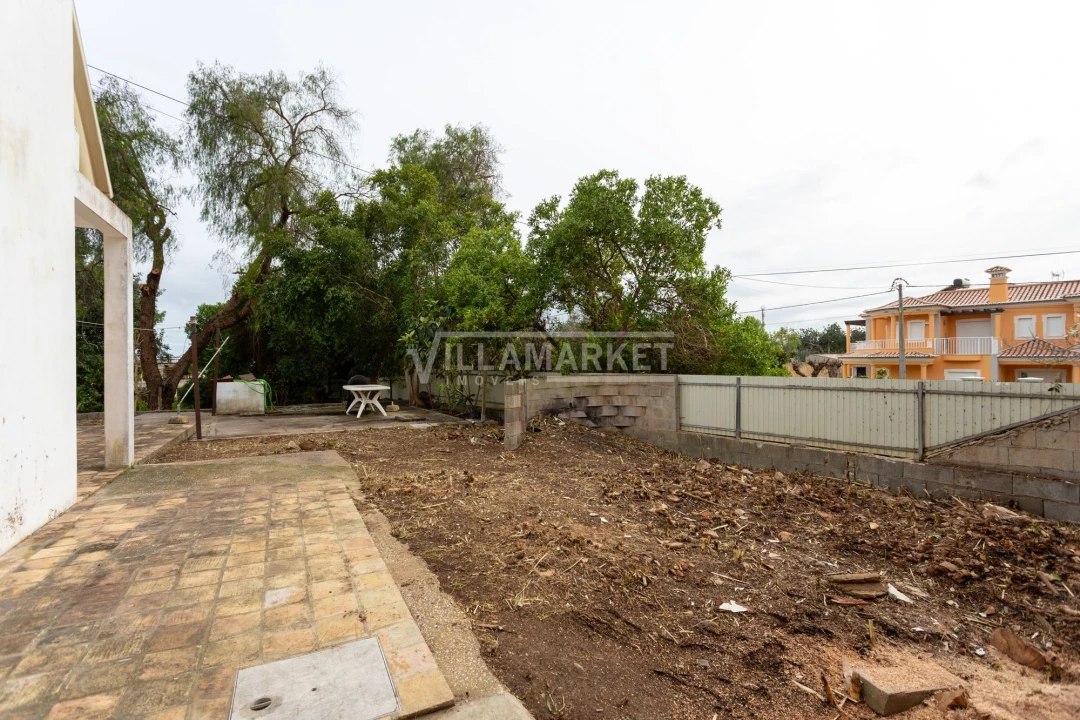 Quinta T3 para Venda em Boliqueime Foto 17