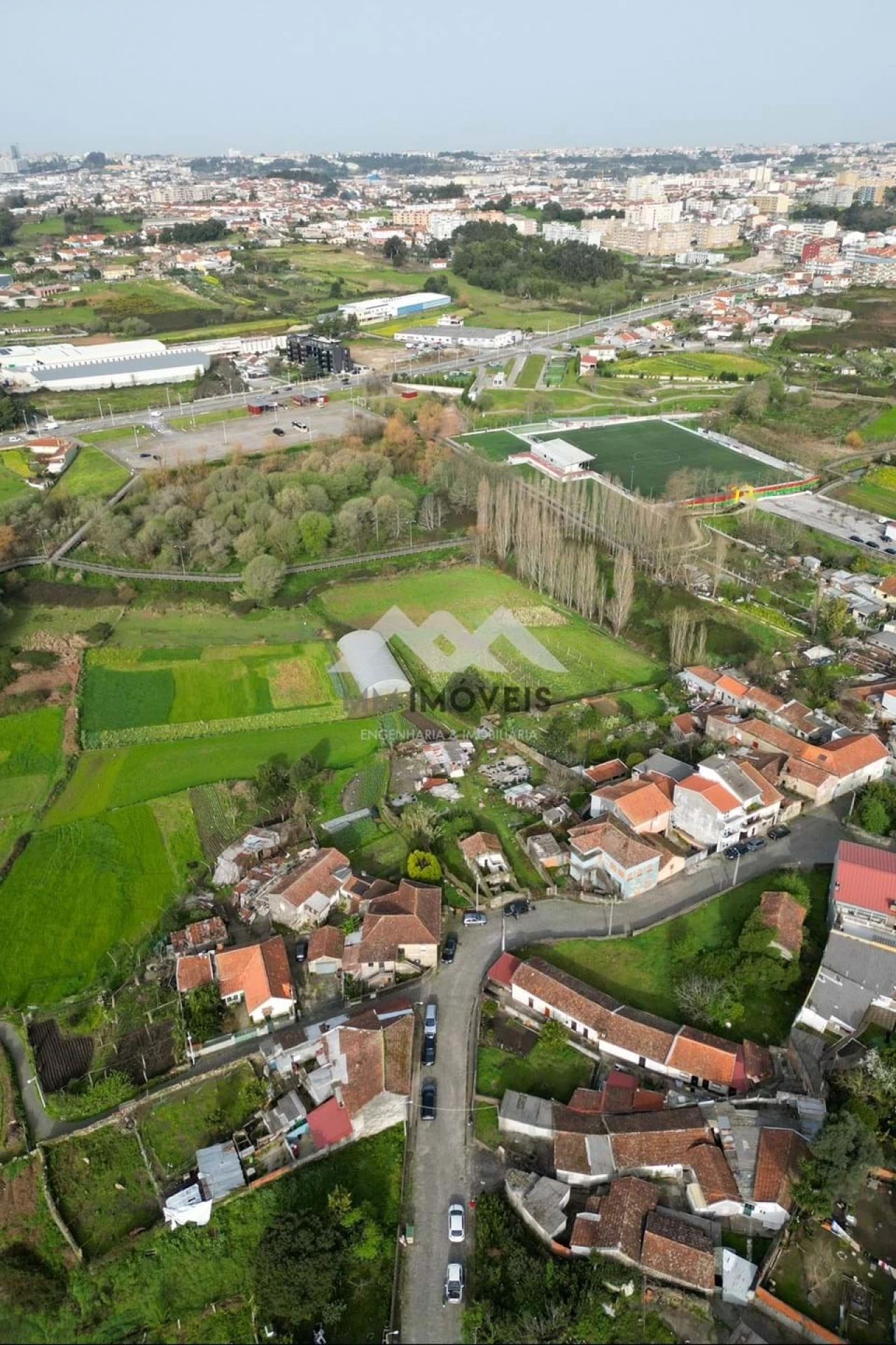 Terreno para Venda em Fânzeres e São Pedro da Cova Foto 11