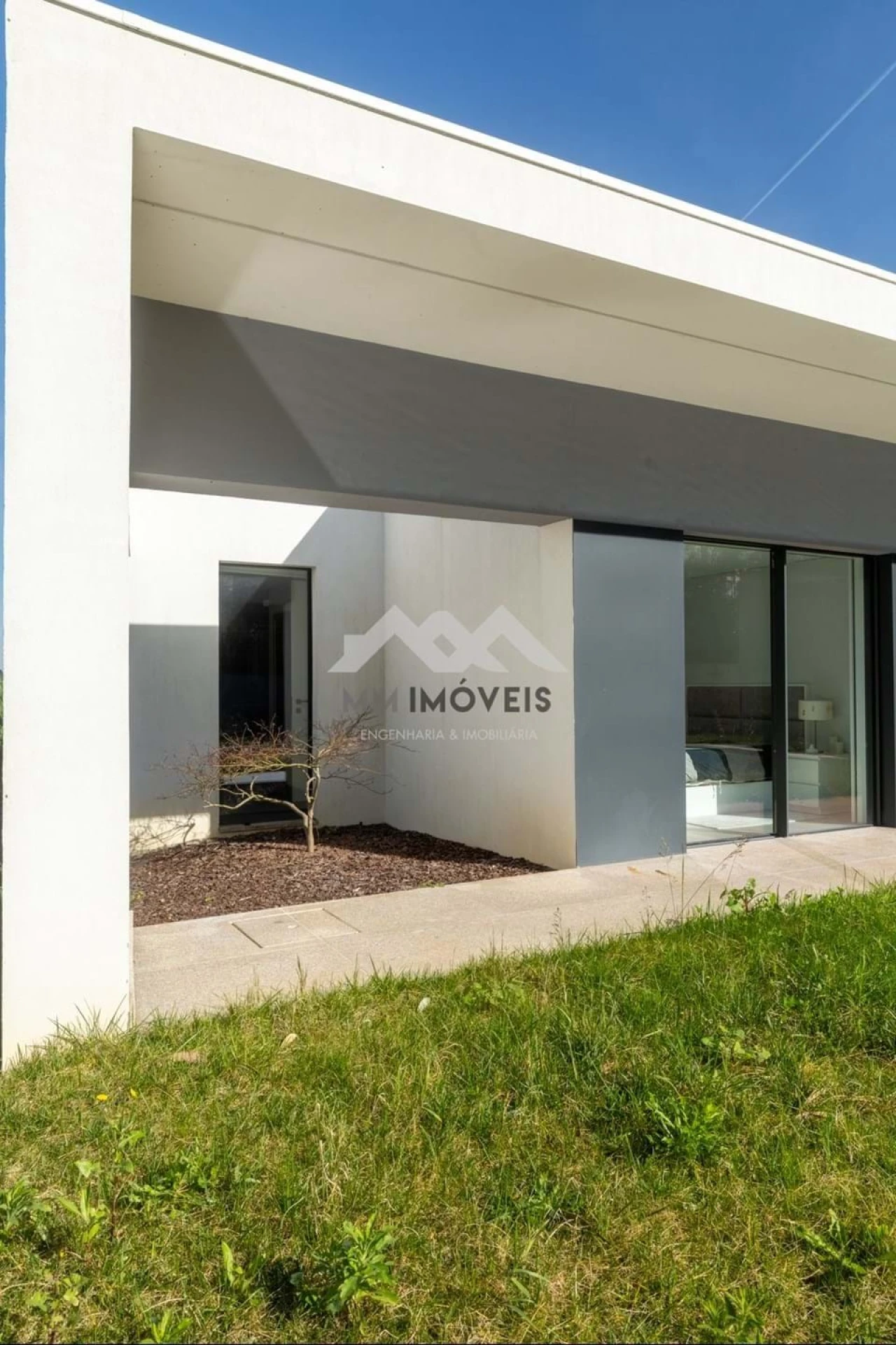 Moradia T4 para Venda em Nogueira e Silva Escura Foto 32