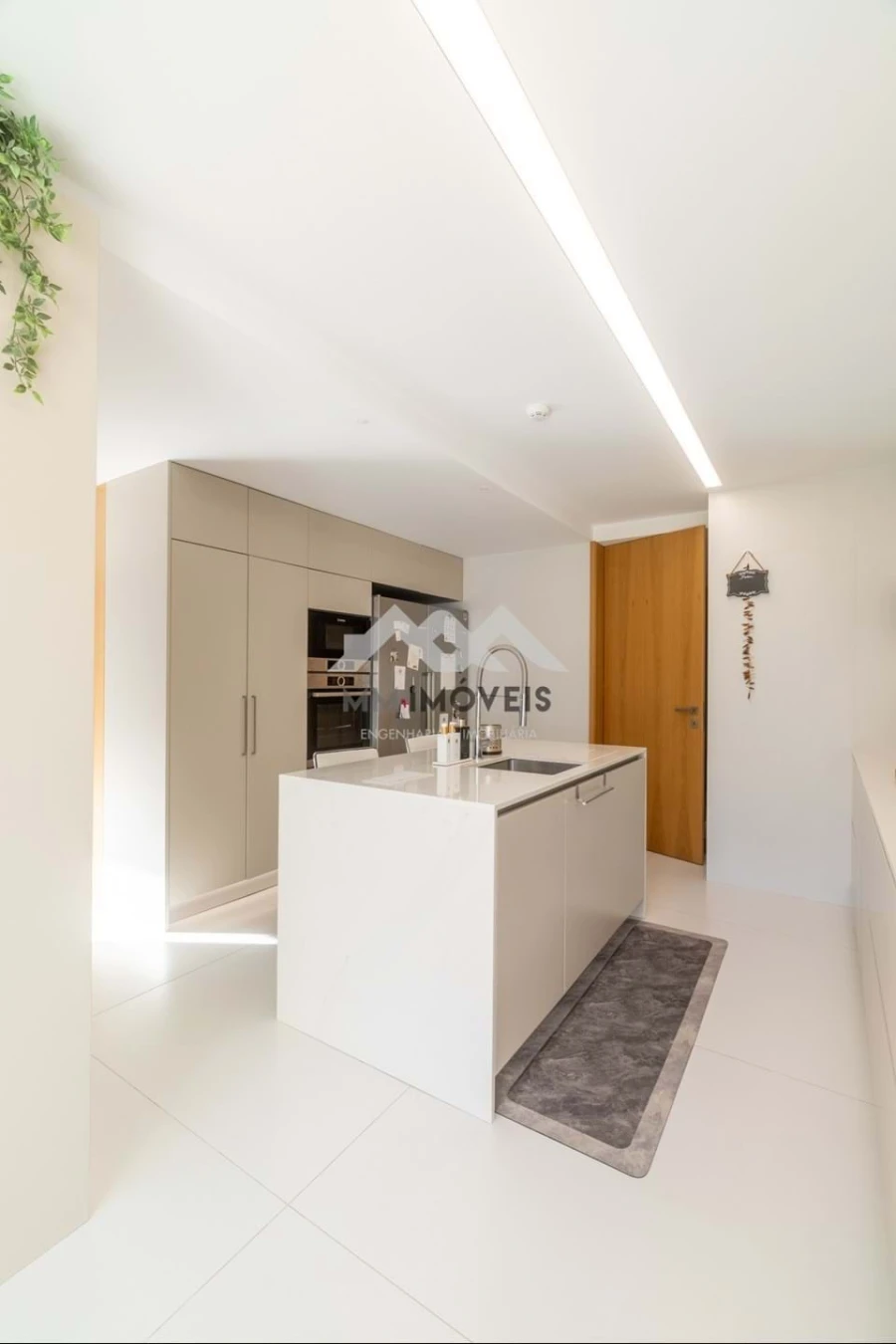 Moradia T4 para Venda em Nogueira e Silva Escura Foto 17