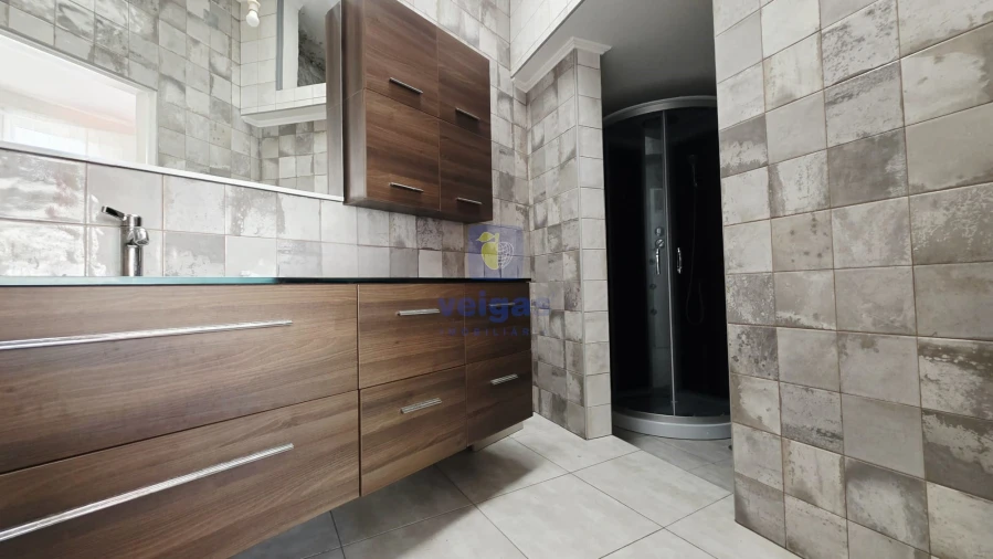 Moradia T5 para Venda em Caldas da Rainha - Santo Onofre e Serra do Bouro Foto 11