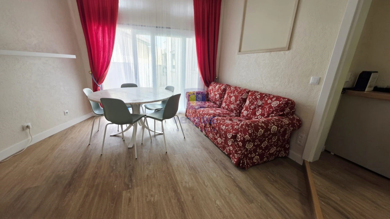 Moradia T5 para Venda em Caldas da Rainha - Santo Onofre e Serra do Bouro Foto 10