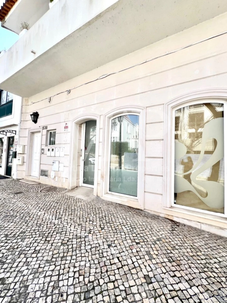 Loja para Arrendamento em Cascais e Estoril Foto 3