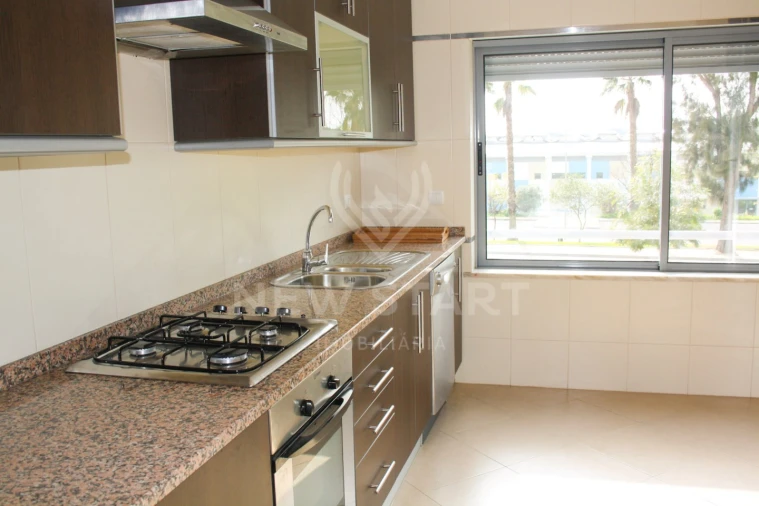 Apartamento T3 para Venda em Pechão Foto 1