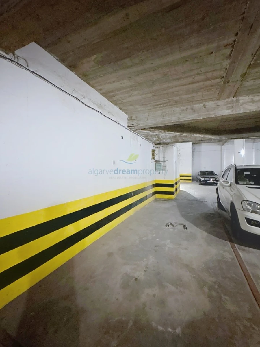 Apartamento para Venda em Albufeira e Olhos de Água Foto 32
