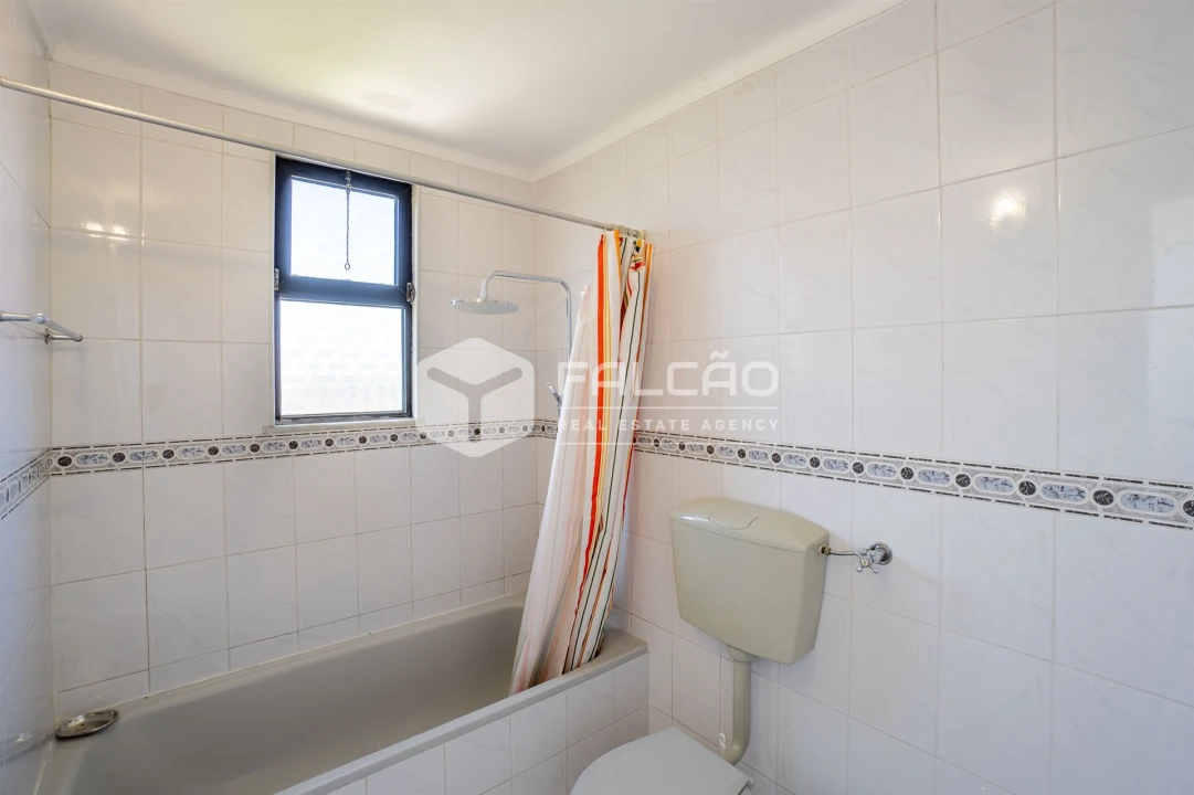 Moradia T3 para Arrendamento em Marvila, Ribeira Santarém, São Salvador, São Nicolau Foto 9