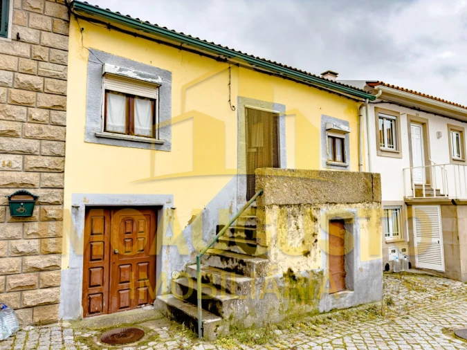 Moradia T2 para Venda em Escalhão