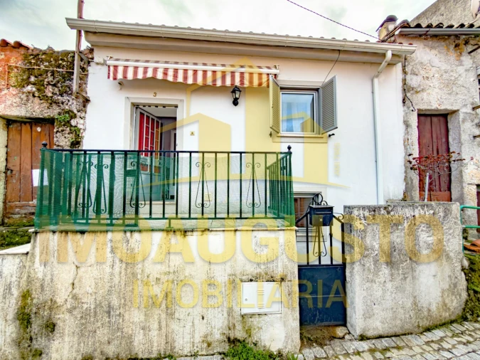 Moradia T1 para Venda em Maçainhas Foto 1